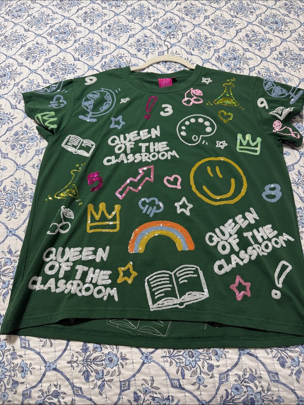 Queen of the Classroom' Graphic Tee